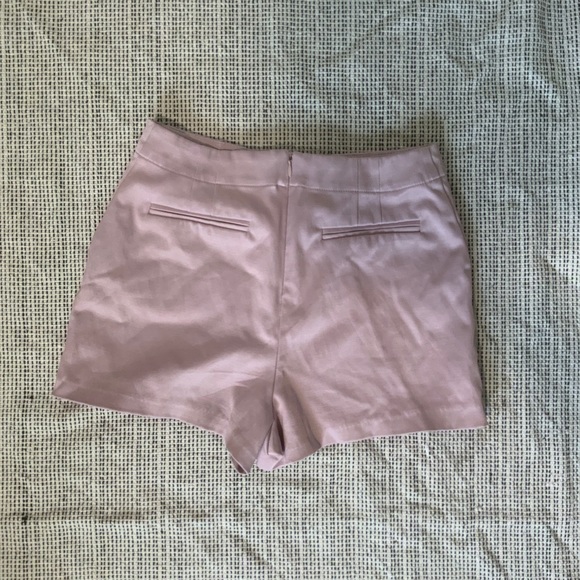 Dusty rose shorts - Picture 3 of 8